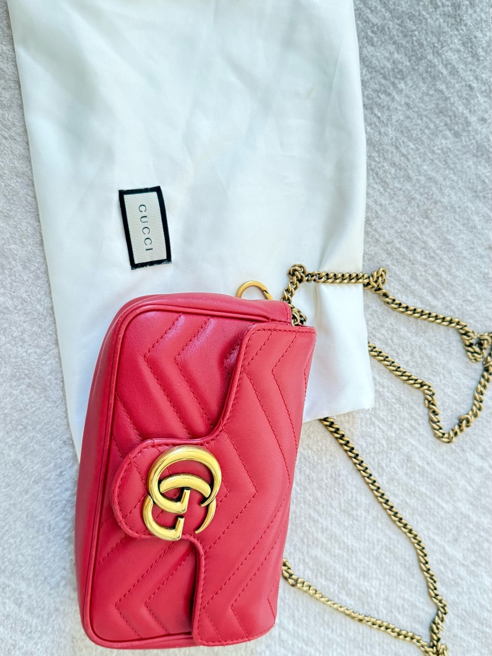 Gucci Super Mini Marmont Matelassé Leather Chain Crossbody Bag - Picture 3 of 17
